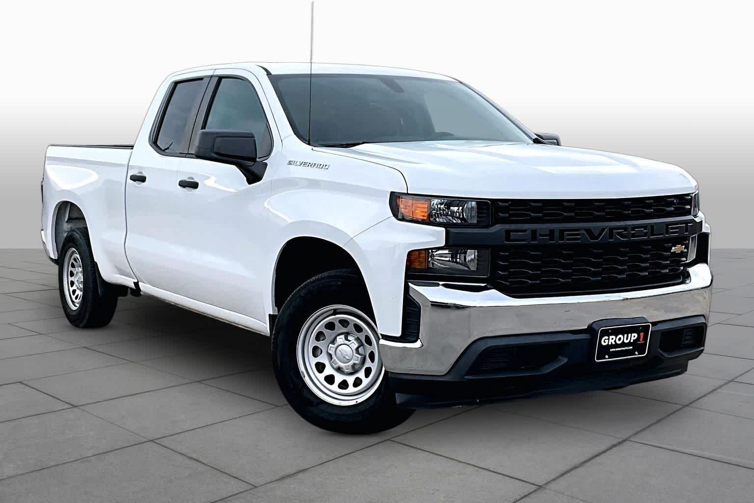 Used 2020 SUMMIT WHITE Chevrolet Work Truck image 3