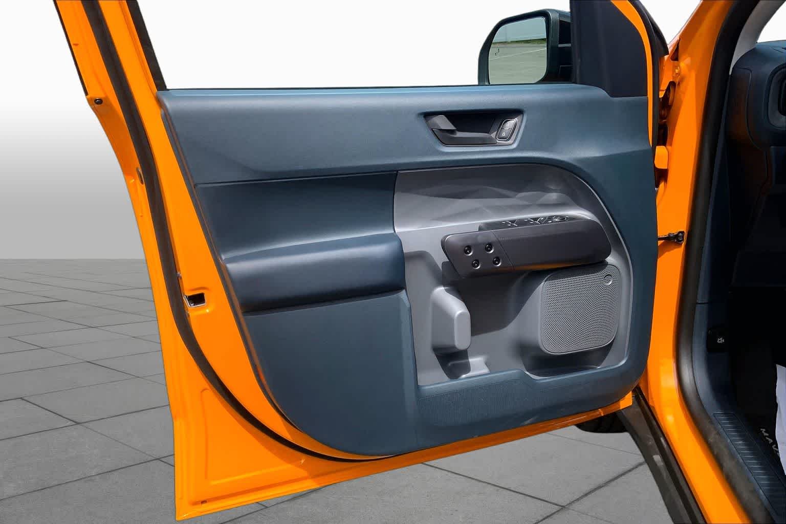 New 2026 Orange Fury Metallic Tri-Coat Ford XLT image 11