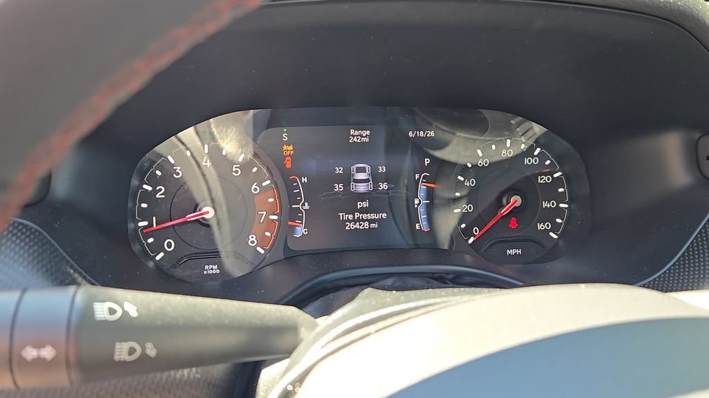 Used 2025 Red Hot Pearlcoat Jeep Trailhawk image 11