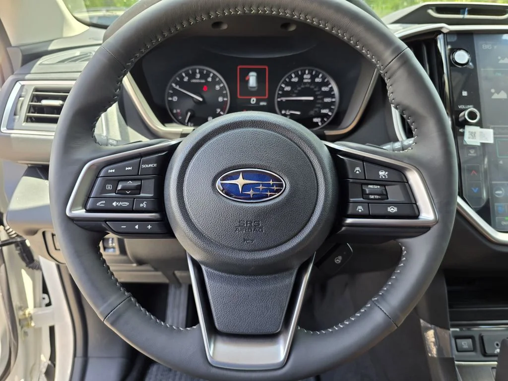 New 2026 CRYSTAL WHITE PEARL Subaru Touring 7-Passenger image 25