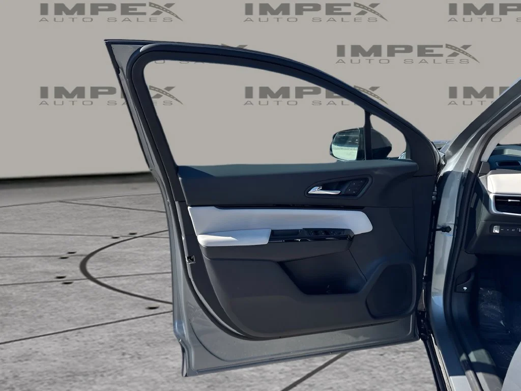 Used 2024 Silver Honda Elite image 25