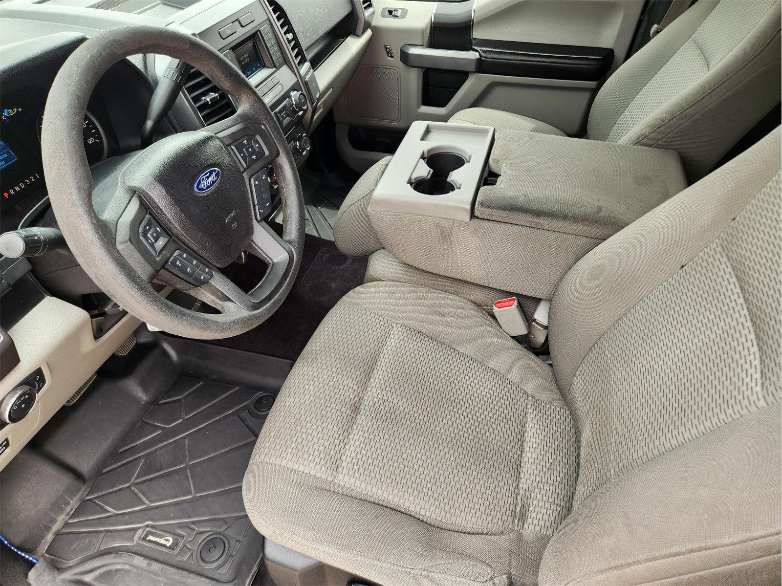 Used 2017 Shadow Black Ford XLT image 12