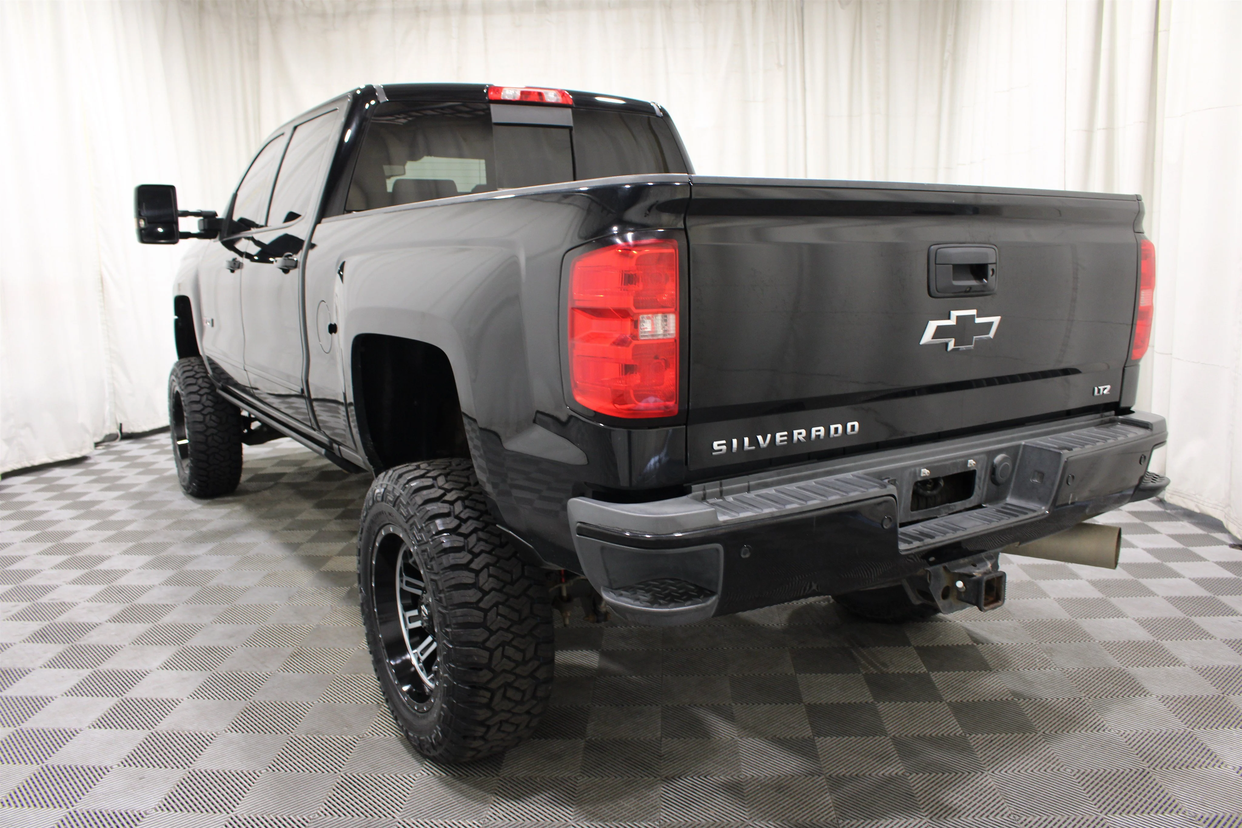 2017 Chevrolet Silverado 2500HD LTZ - Photo 31
