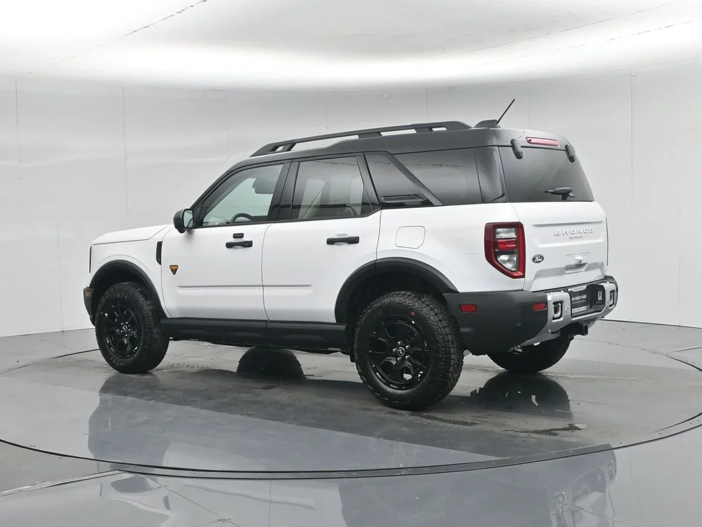 New 2026 Oxford White Ford Badlands image 6