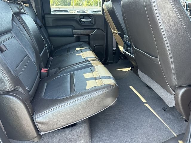Used 2022 White GMC Denali image 13