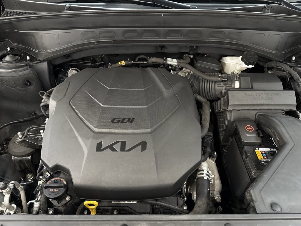 Used 2022 Ebony Black Kia S image 34