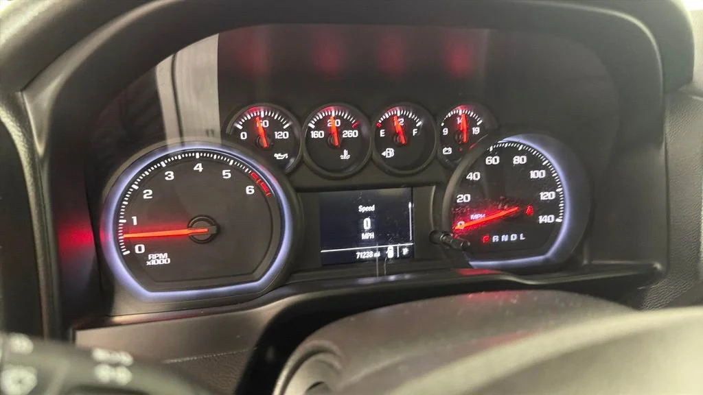 Certified Used 2019 CAJUN RED TINTCOAT Chevrolet Custom image 20