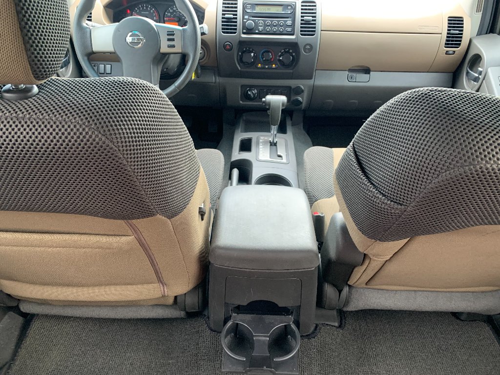 Used 2007 Avalanche Nissan S image 21