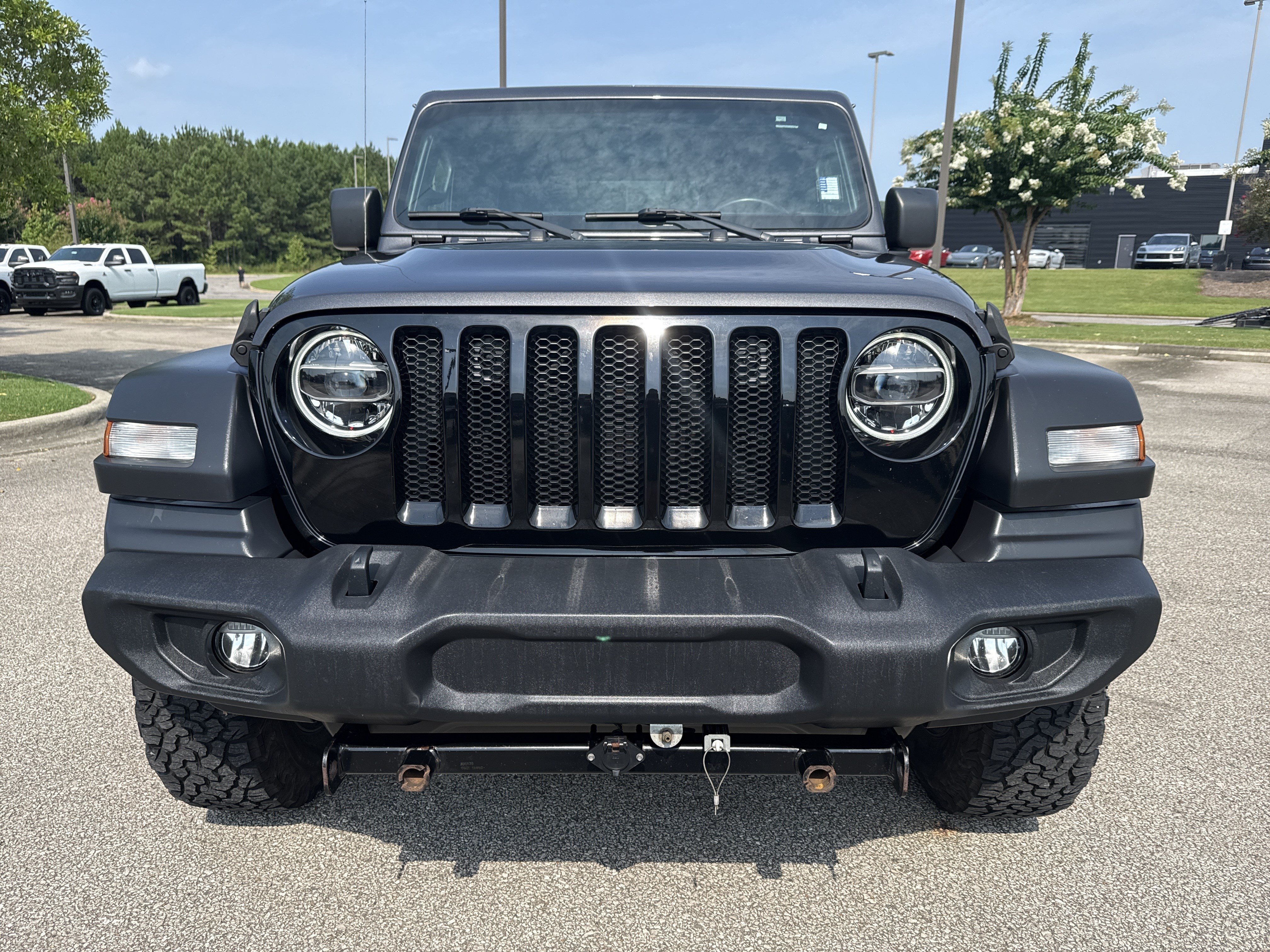 Used 2020 Granite Crystal Metallic Clearcoat Jeep Willys image 2