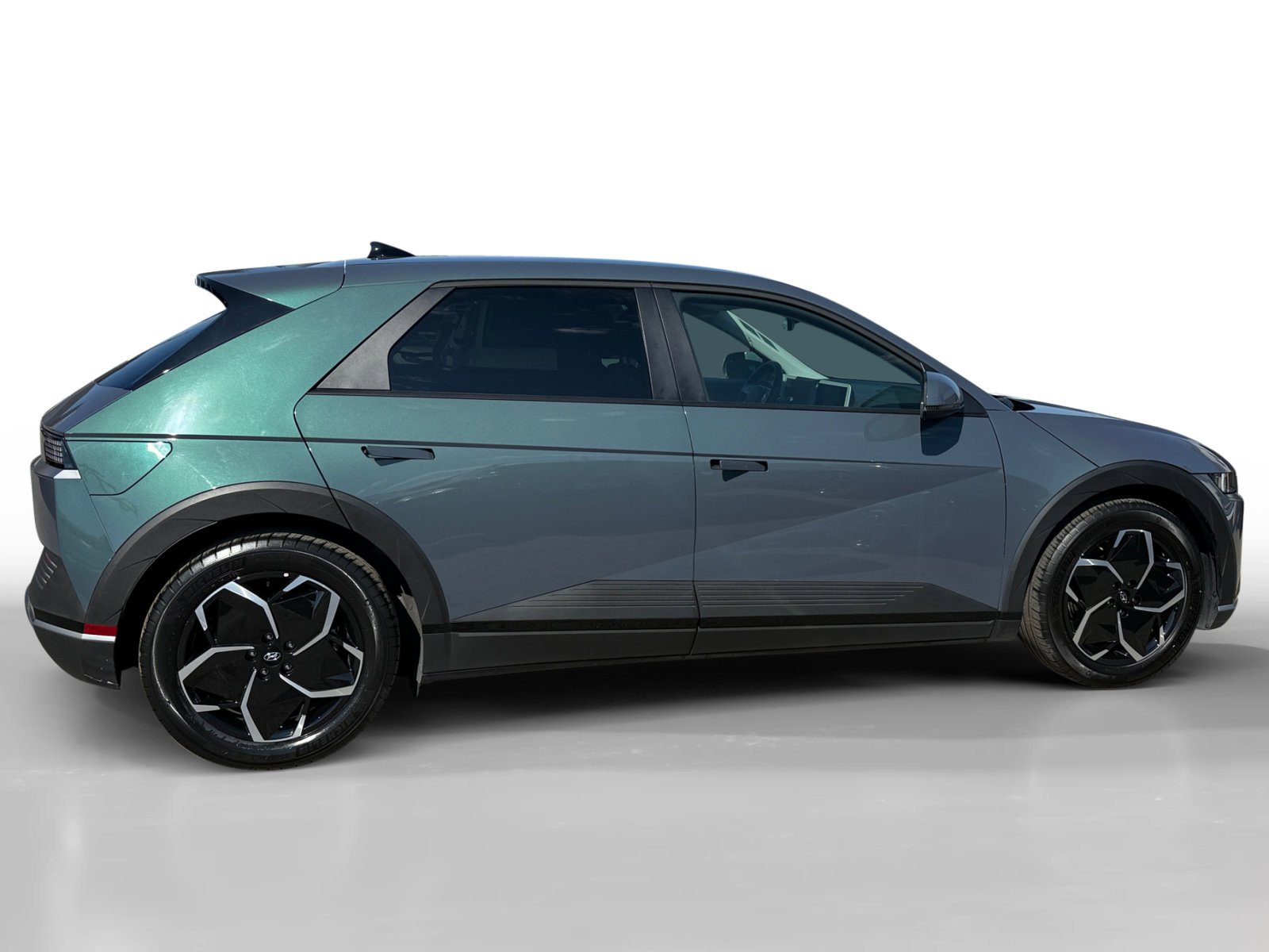 Certified Used 2024 Digital Teal Hyundai SEL image 6