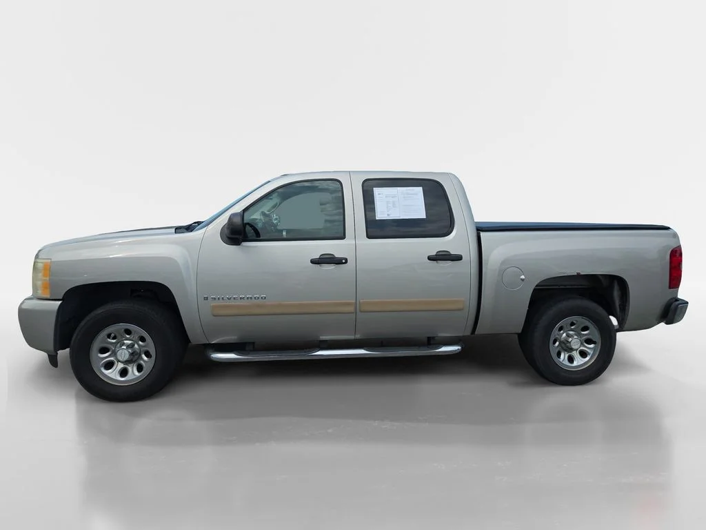 Used 2007 Silver Birch Metallic Chevrolet LT image 7