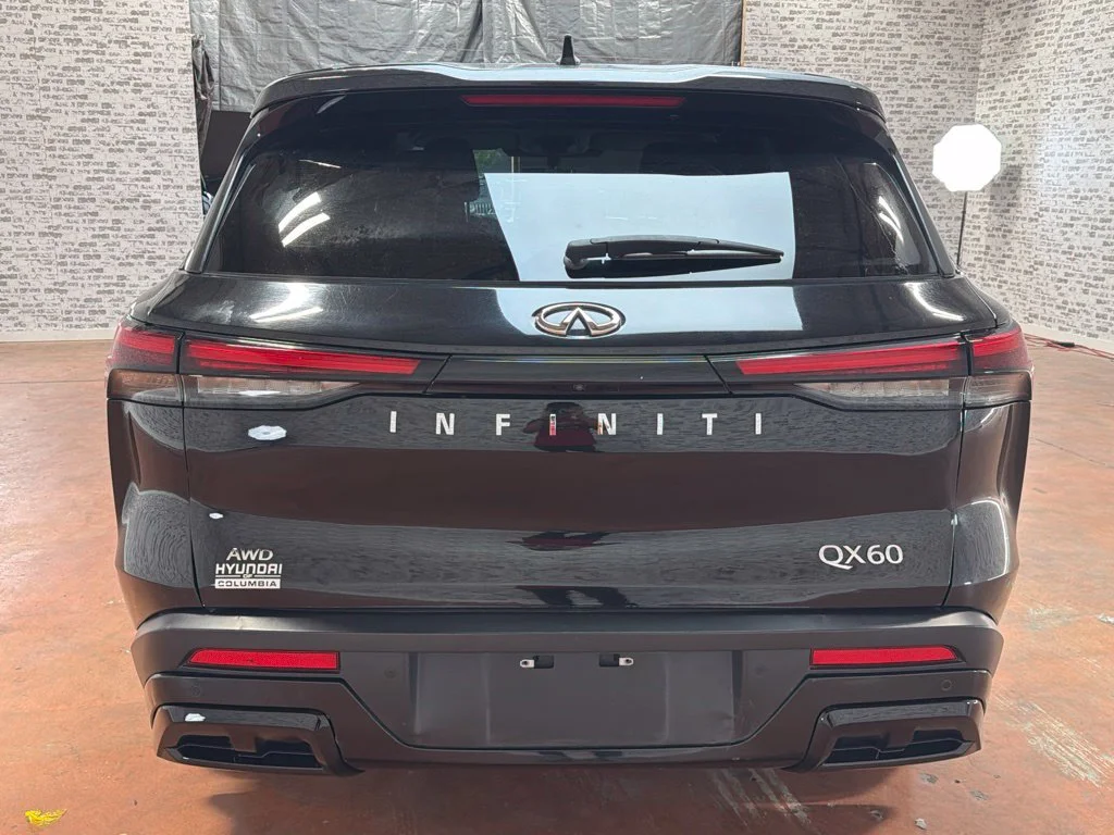 Used 2024 Mineral Black INFINITI PURE image 6