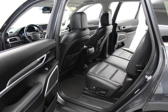 Used 2022 Gravity Gray Kia LX image 15