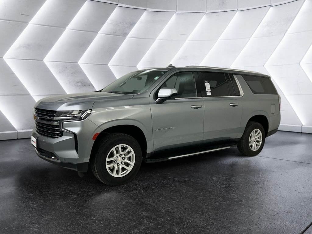 Used 2024 Gray Chevrolet LT image 3