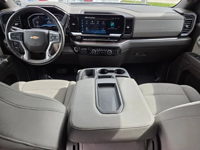 Used 2025 Summit White Chevrolet LT image 12