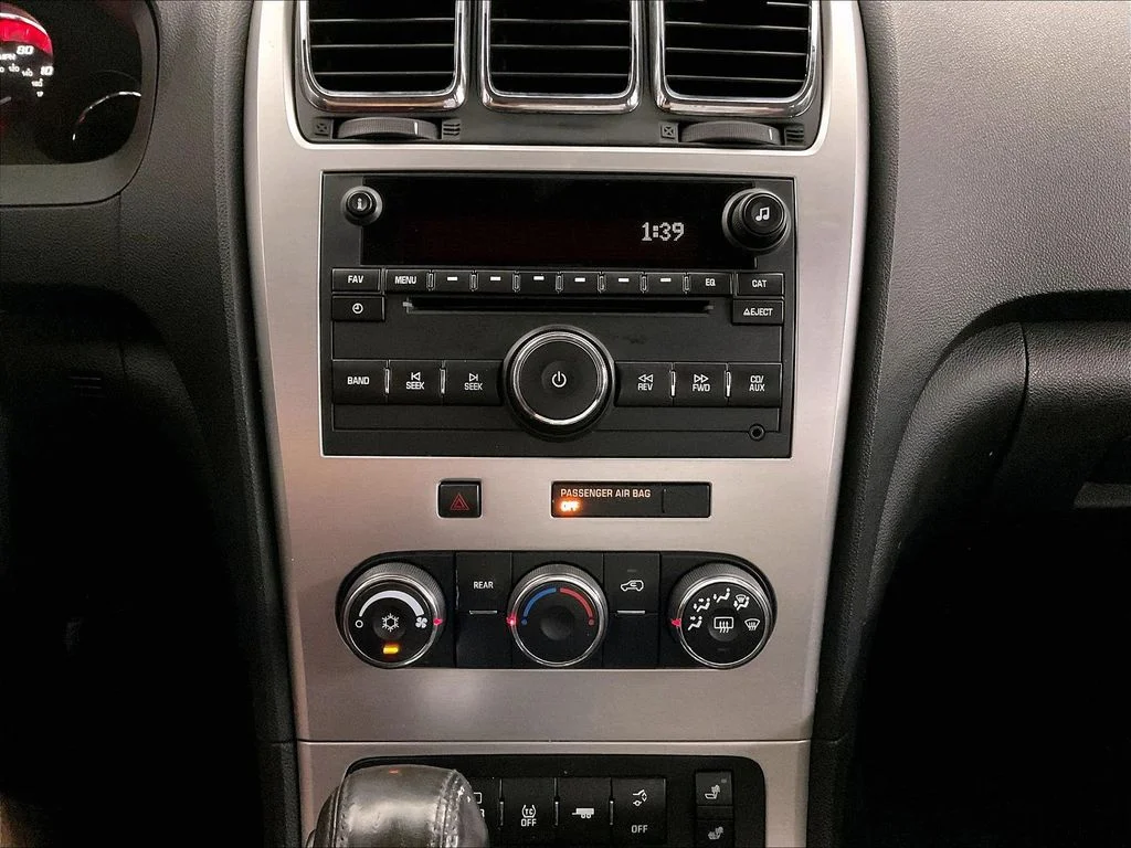 Used 2012 Black GMC SLE image 36