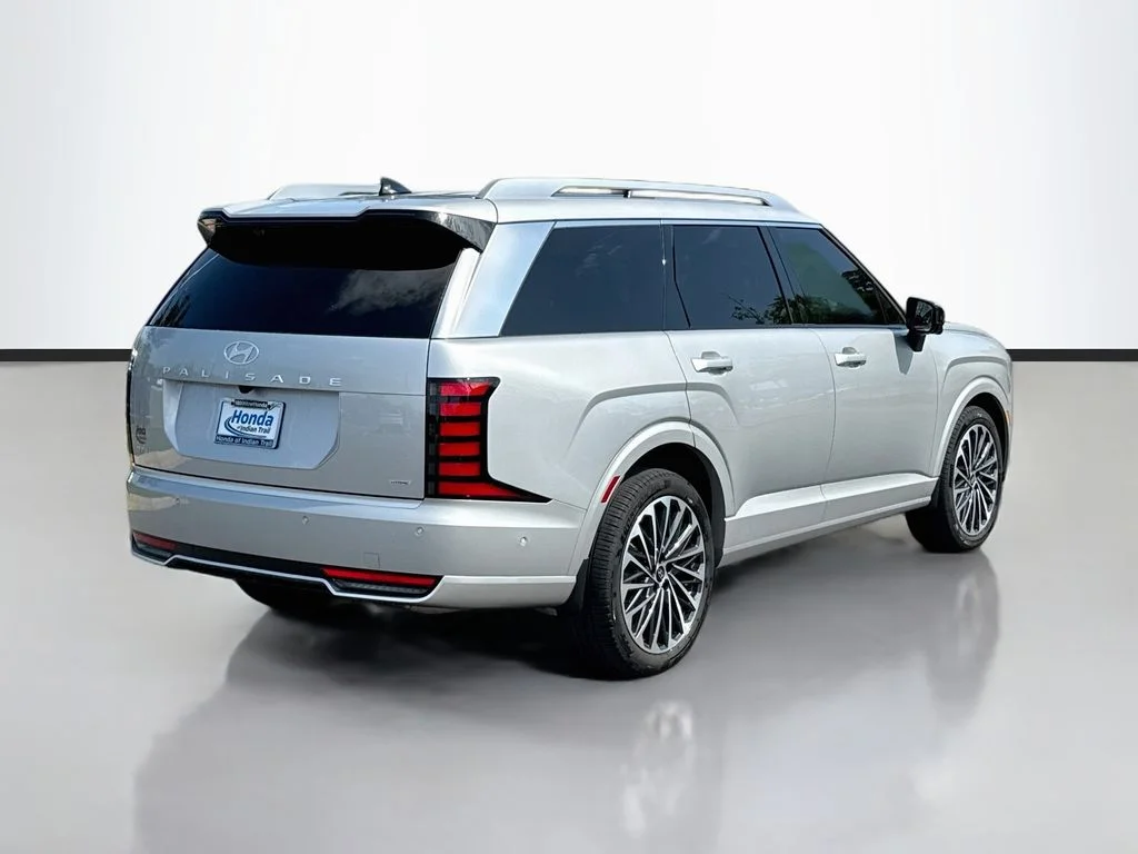 Used 2026 Silver Metallic Hyundai Calligraphy image 8