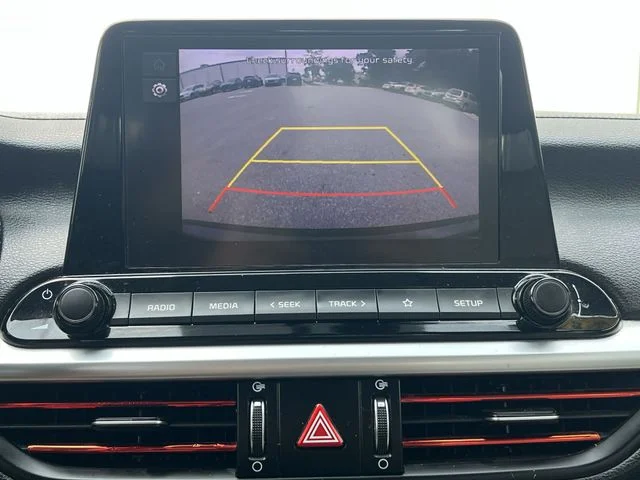 Used 2023 Black Kia LXS image 18