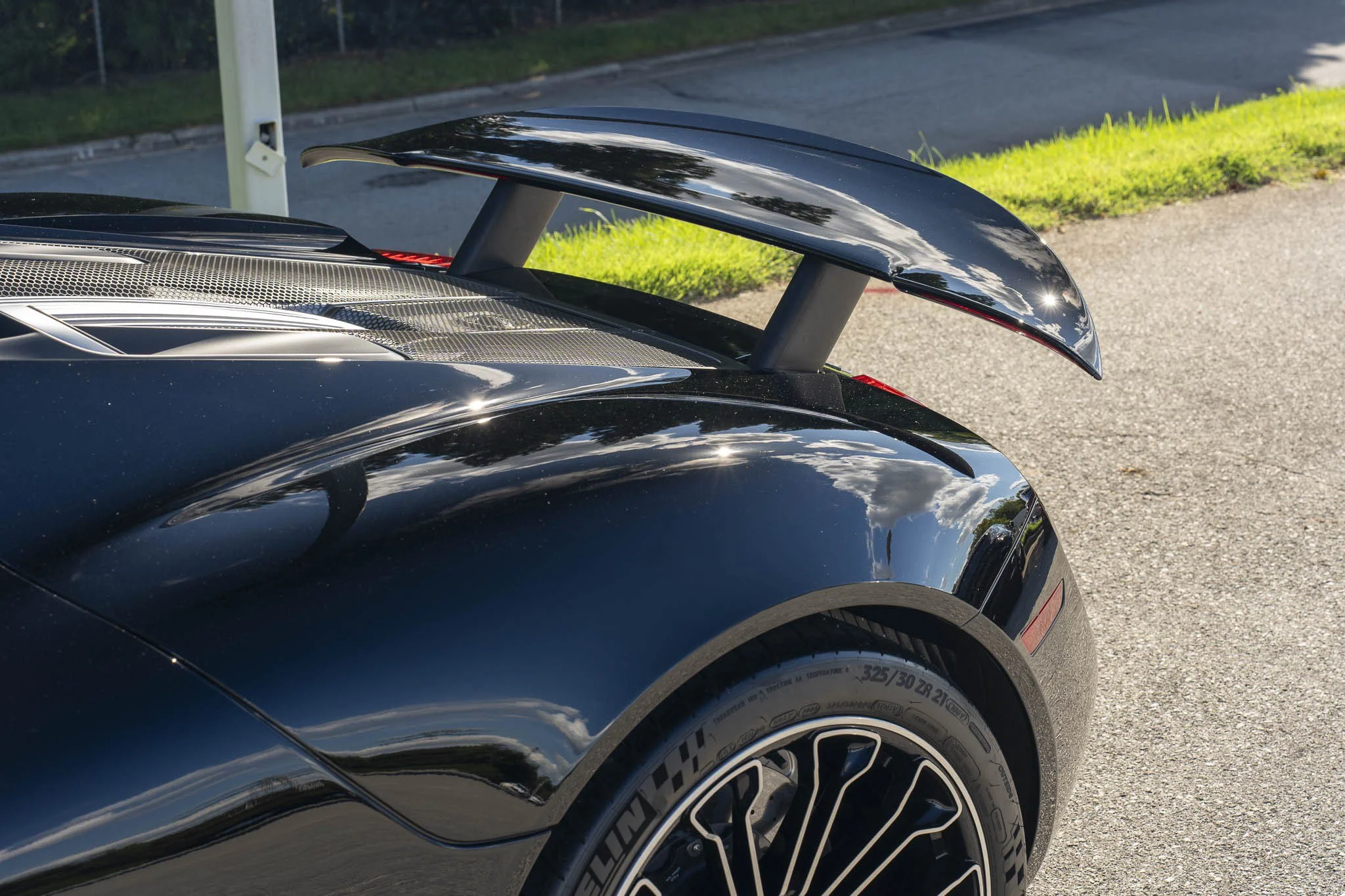 Used 2015 Black Porsche  image 20