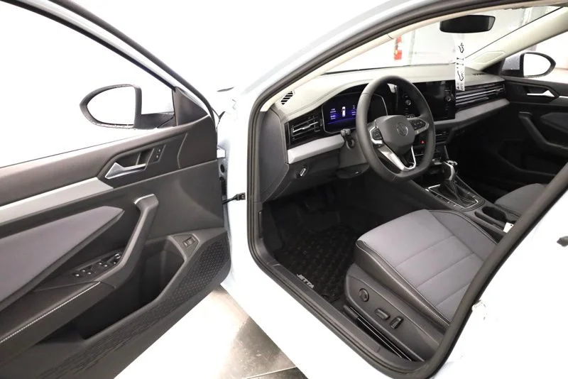 New 2026 Gray Volkswagen 1.5T SE image 9
