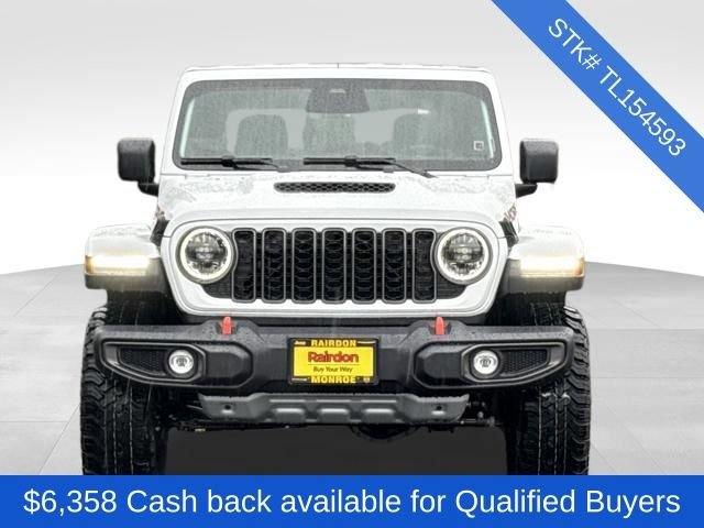 New 2026 Bright White Clear-Coat Exterior Paint Jeep Mojave image 2