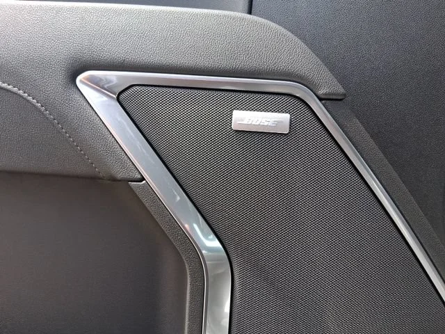 2026 GMC Sierra 1500 SLT - Photo 14