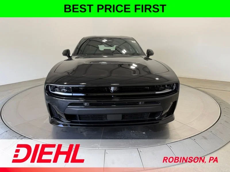 New 2026 Diamond Black Crystal Pearlcoat Dodge R/T image 2