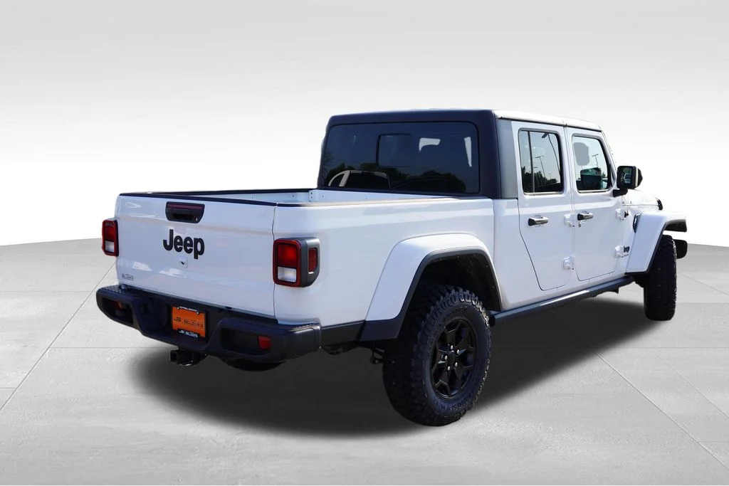 Used 2023 White Jeep Willys image 5