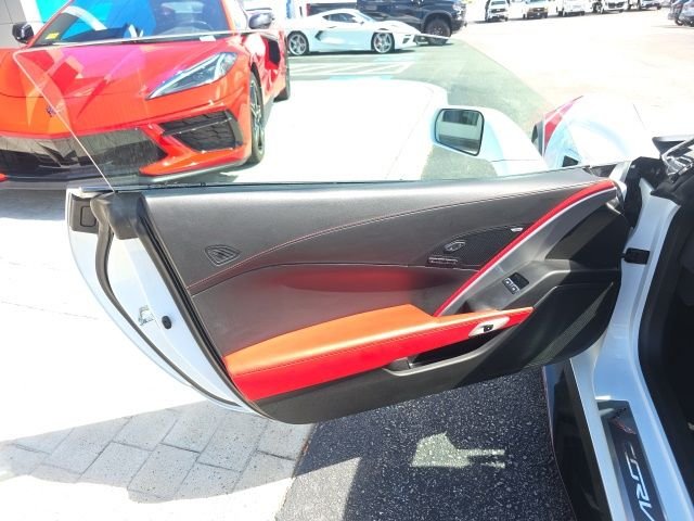 Used 2019 White Chevrolet Grand Sport image 14