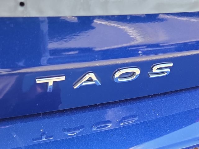 Used 2024 Blue Metallic Volkswagen 1.5T S image 5