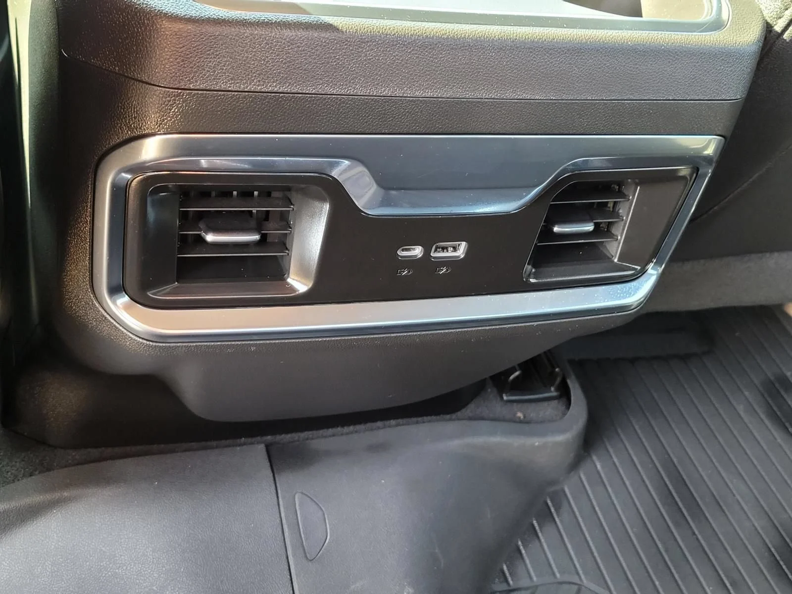 Used 2023 Sterling Gray Metallic Chevrolet LTZ image 17