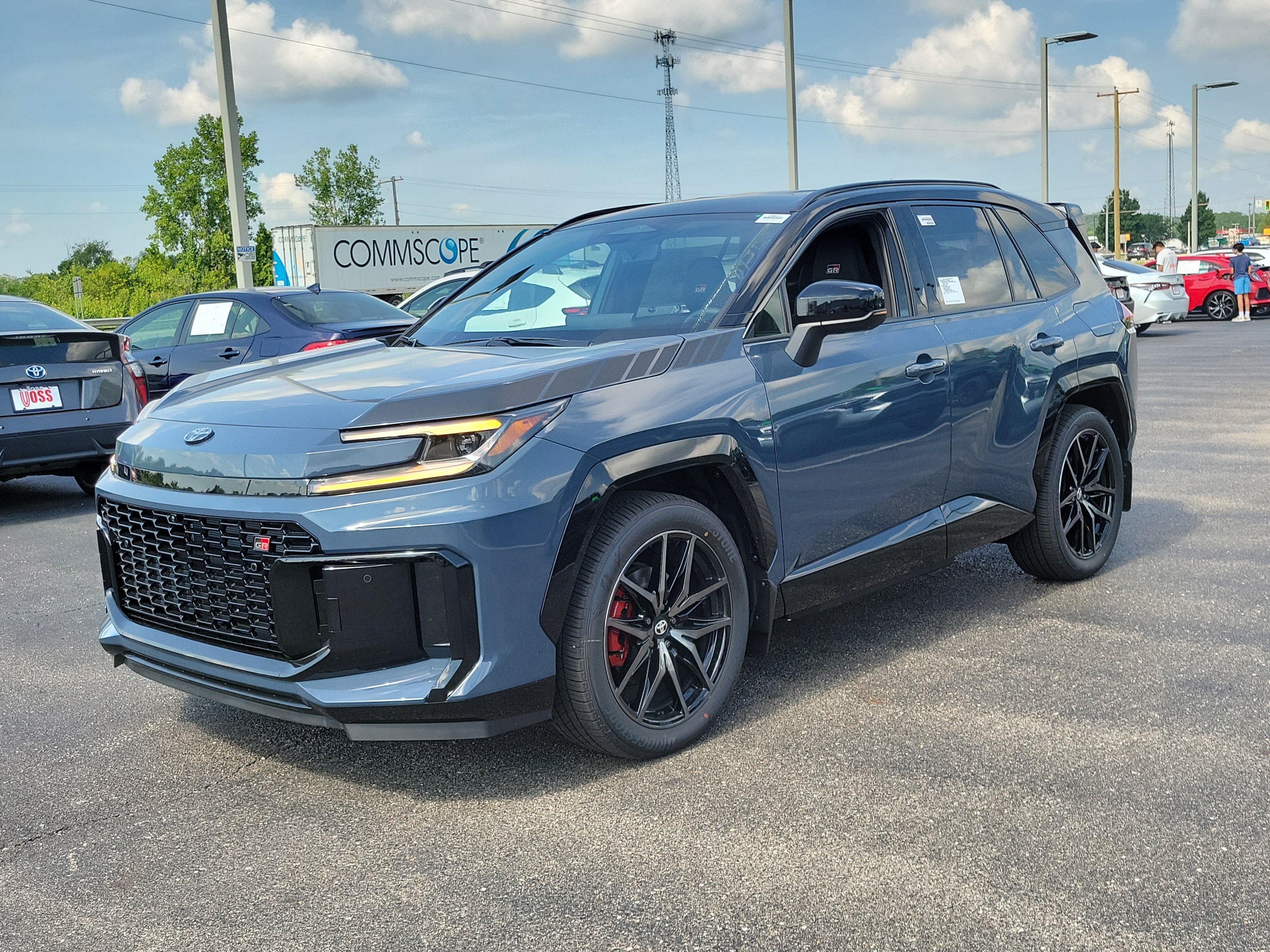 New 2026 Storm Cloud with Midnight Black Metallic roof <sup>1</sup> Toyota  GR SPORT image 32