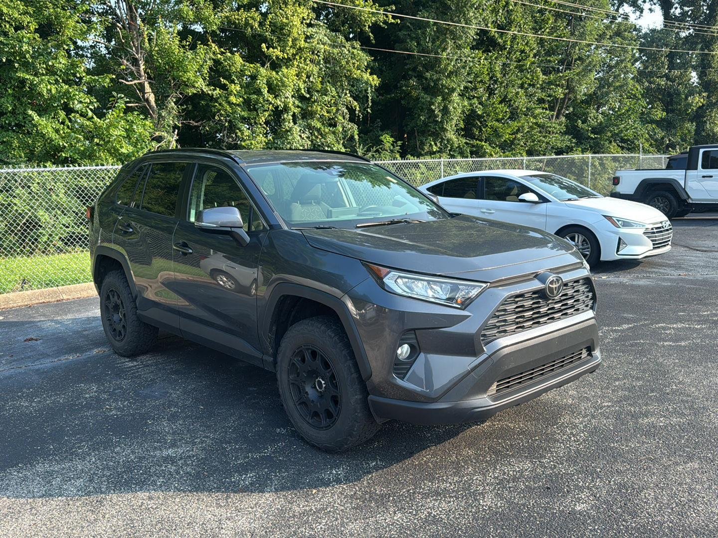 Used 2020 Magnetic Gray Metallic Toyota XLE image 1