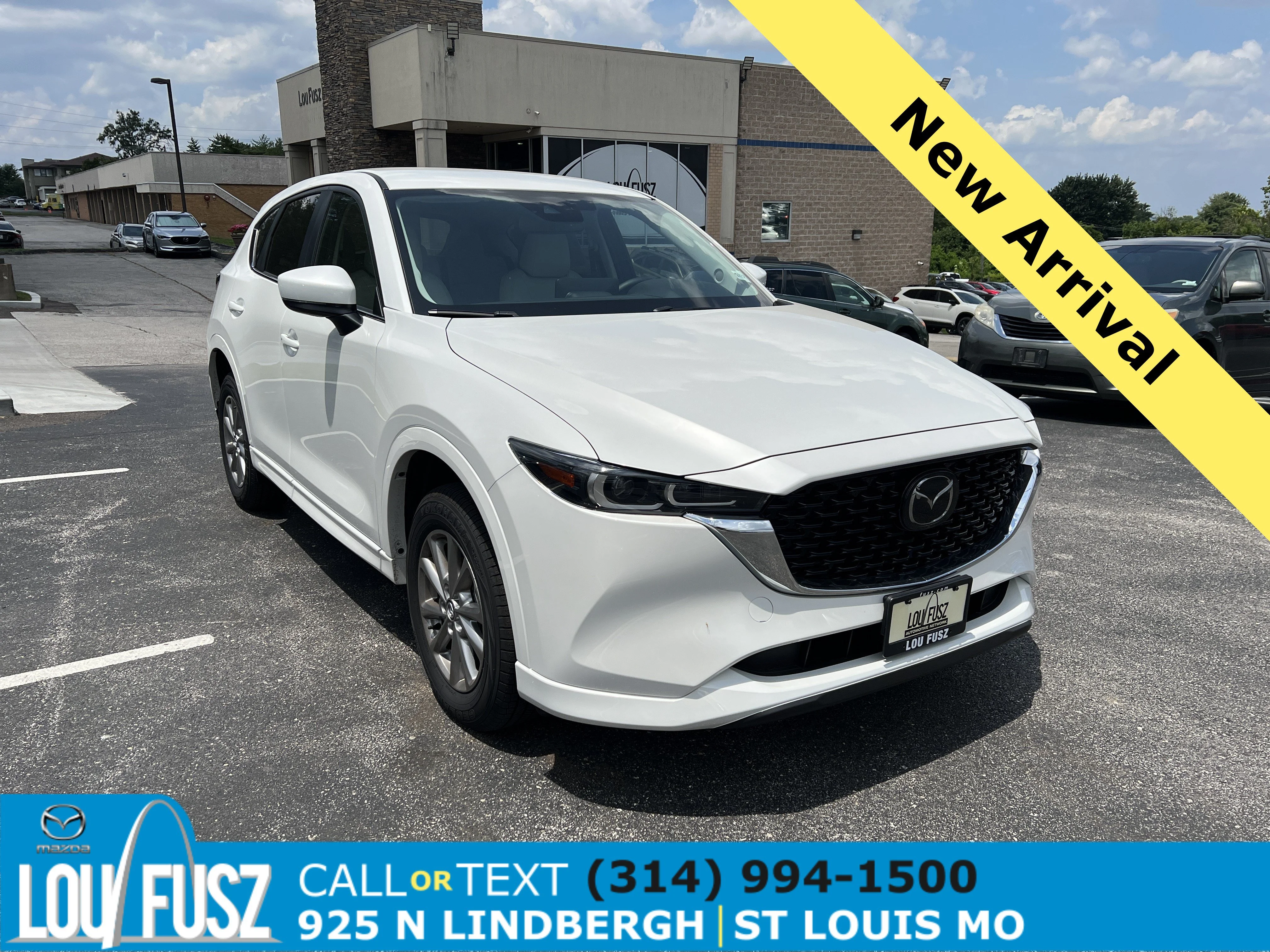 2025 Mazda CX-5 S Preferred package Auto AWD's photo
