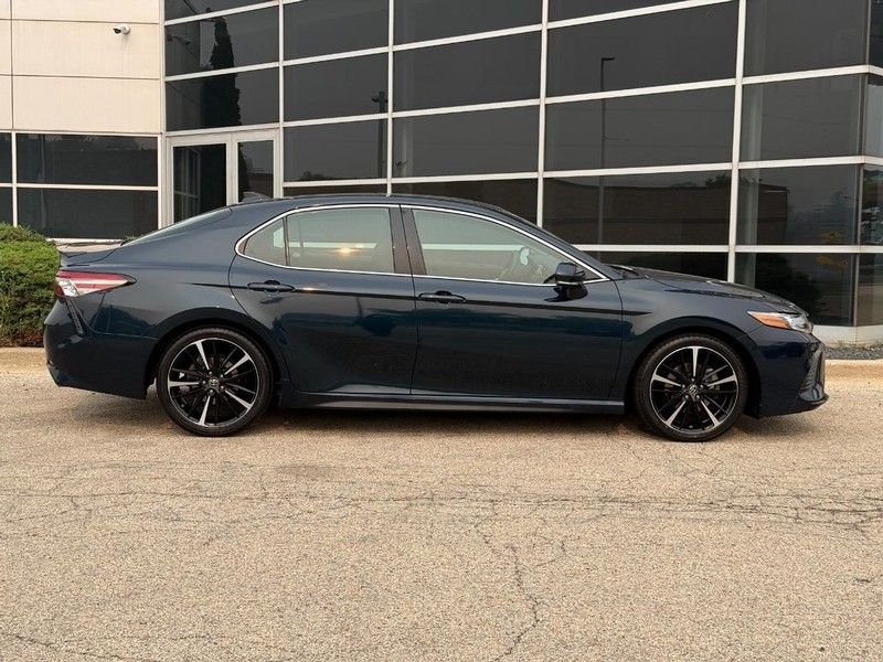 Used 2019 Aqua Toyota XSE image 2