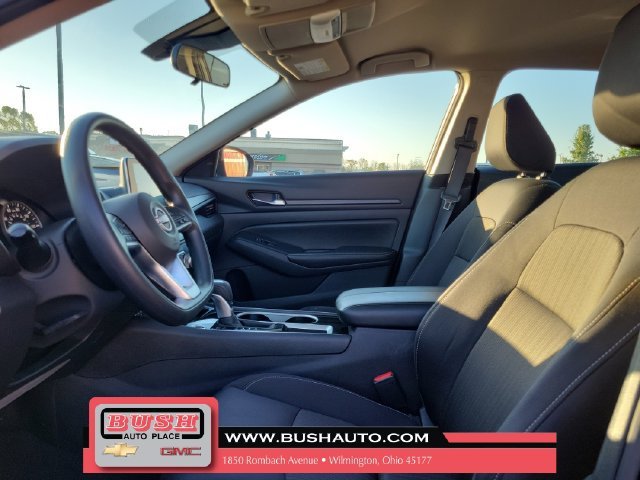 Used 2024 Gray Nissan 2.5 SV image 15
