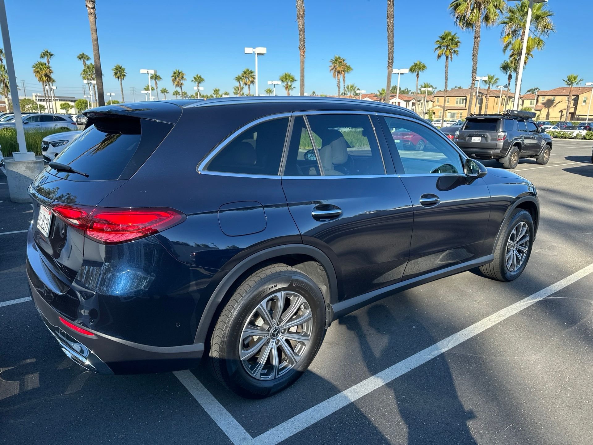 Used 2024  Mercedes-Benz GLC 300 image 11