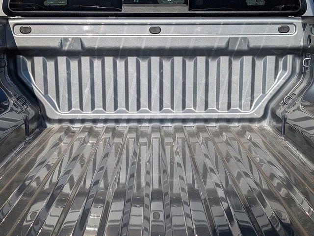 2026 Chevrolet Colorado Z71 - Photo 8