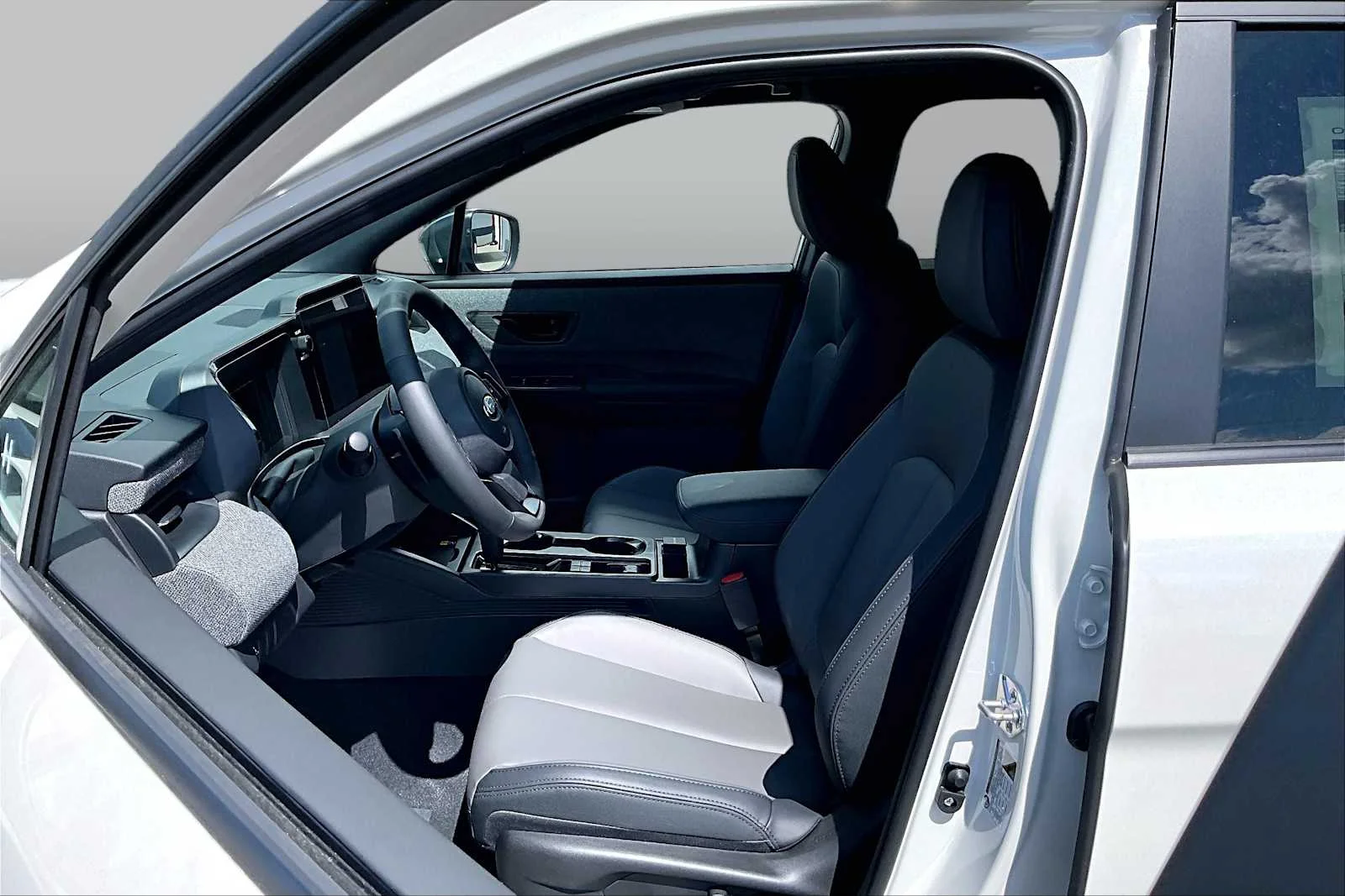 New 2026 Crystal White Pearl Subaru Premium image 9