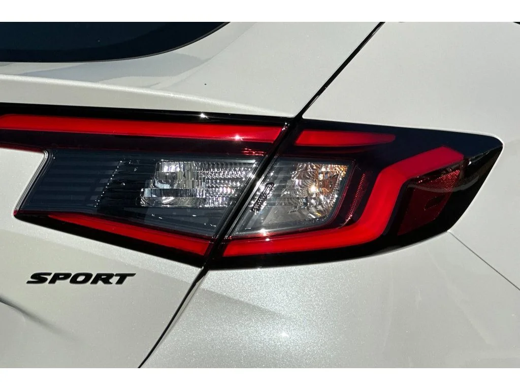 2026 Honda Civic Hatchback Sport - Photo 30