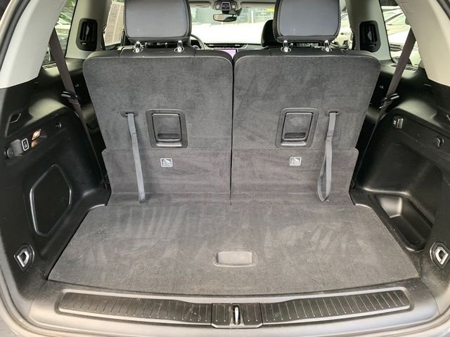 Used 2023 Gray Jeep Limited image 6
