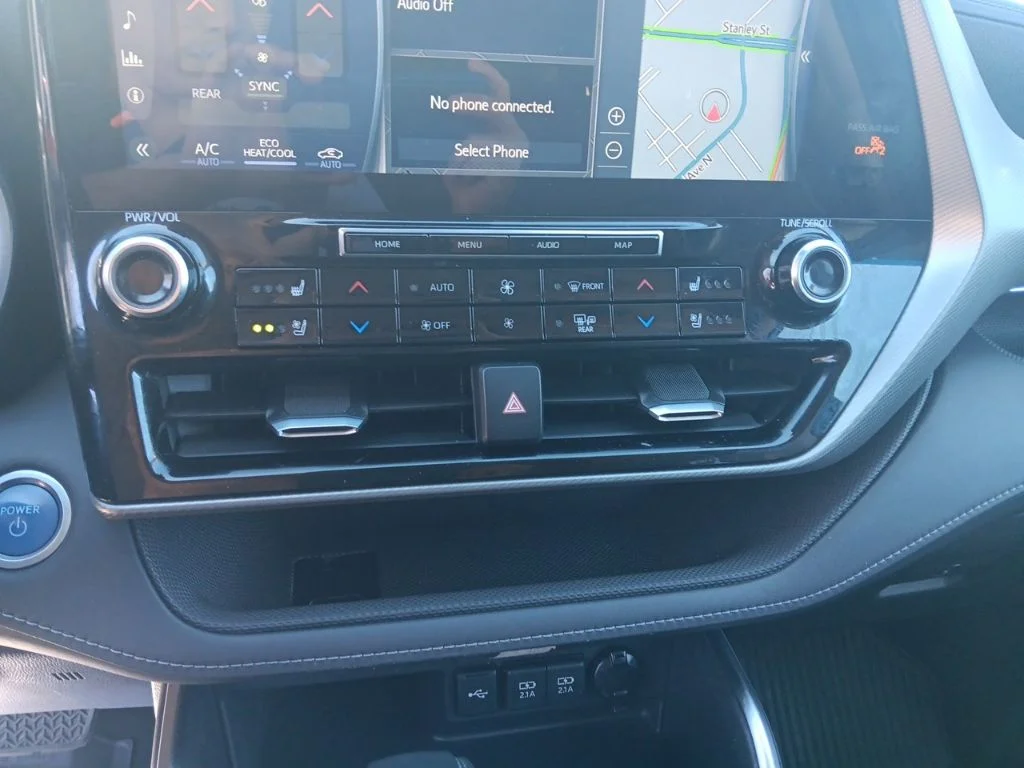 Used 2020 Blueprint Toyota Platinum image 24