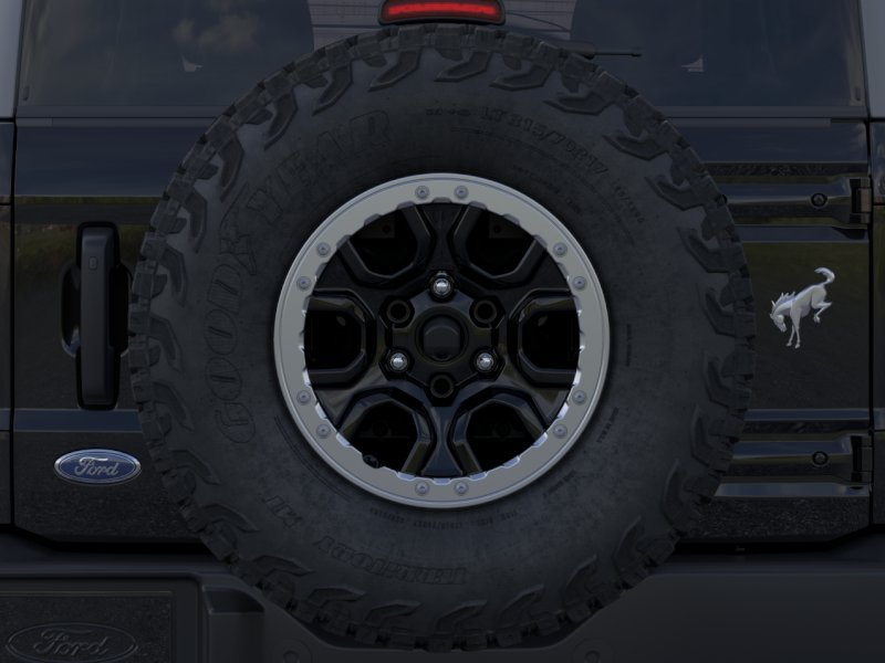 New 2026 Shadow Black Ford Outer Banks® image 24