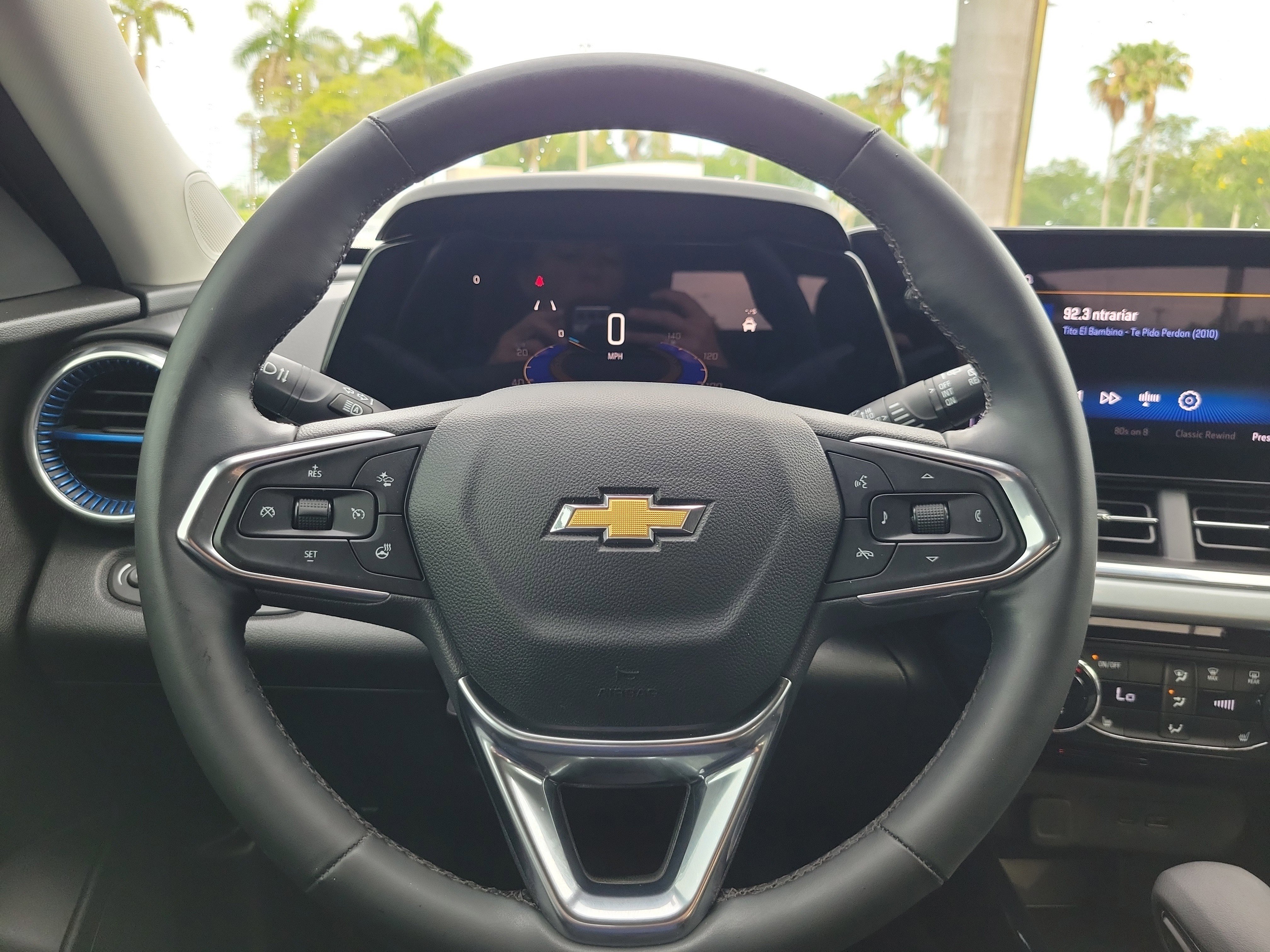 Used 2025 Sterling Gray Metallic Chevrolet LT image 14
