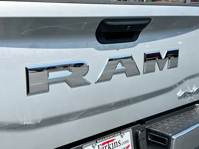New 2026 Silver-Zynith Exterior Paint RAM Tradesman image 20