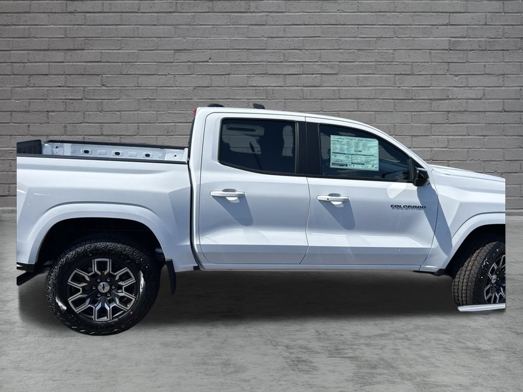 New 2026 Summit White Chevrolet Z71 image 10