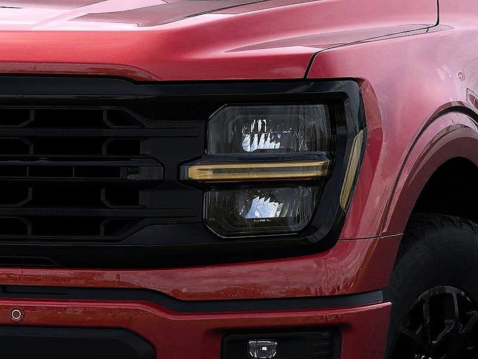 New 2026 Ruby Red Metallic Tinted Clearcoat Ford XLT image 18