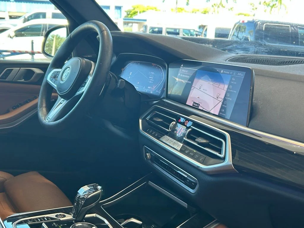 Certified Used 2019 Carbon Black Metallic BMW xDrive40i image 27