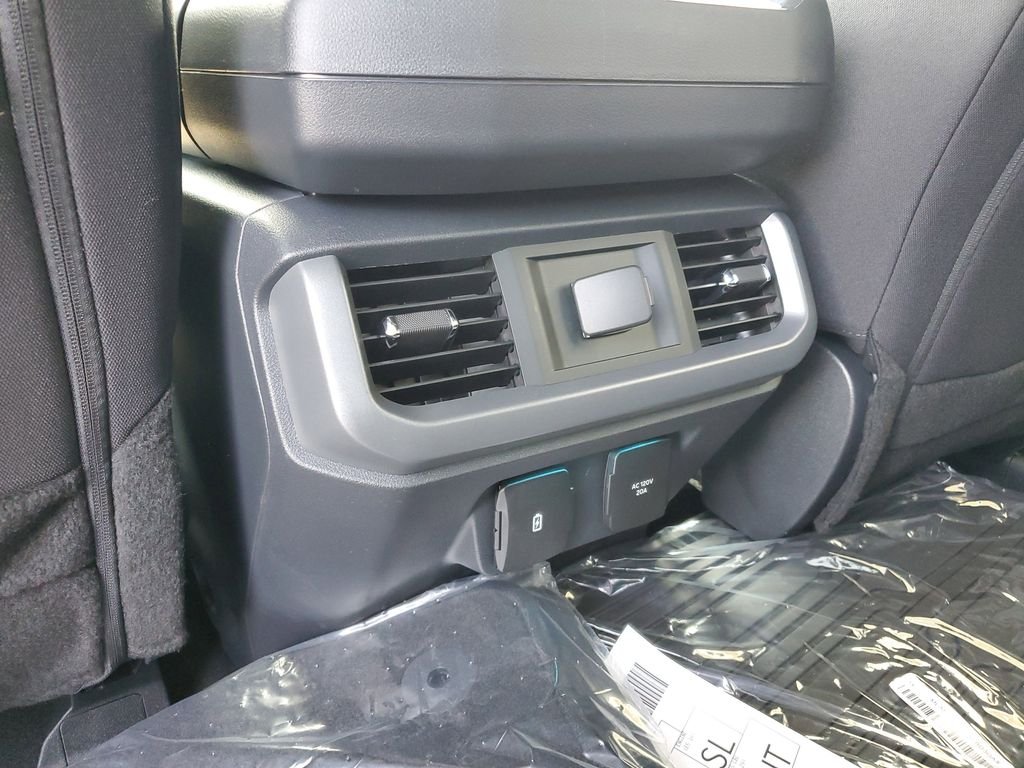 2025 Ford F-150 XLT - Photo 26