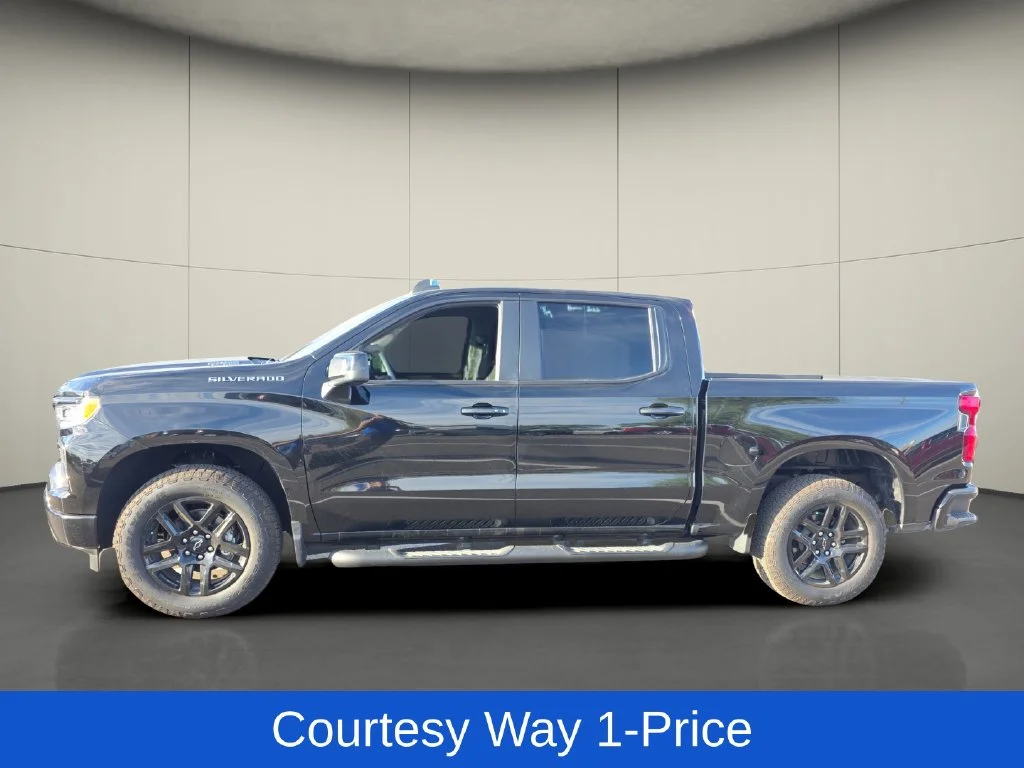 Used 2026 Black Chevrolet RST image 5
